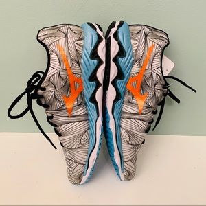 Mizuno Wave Paradox Size 11